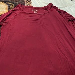 Long sleeve American Eagle tee